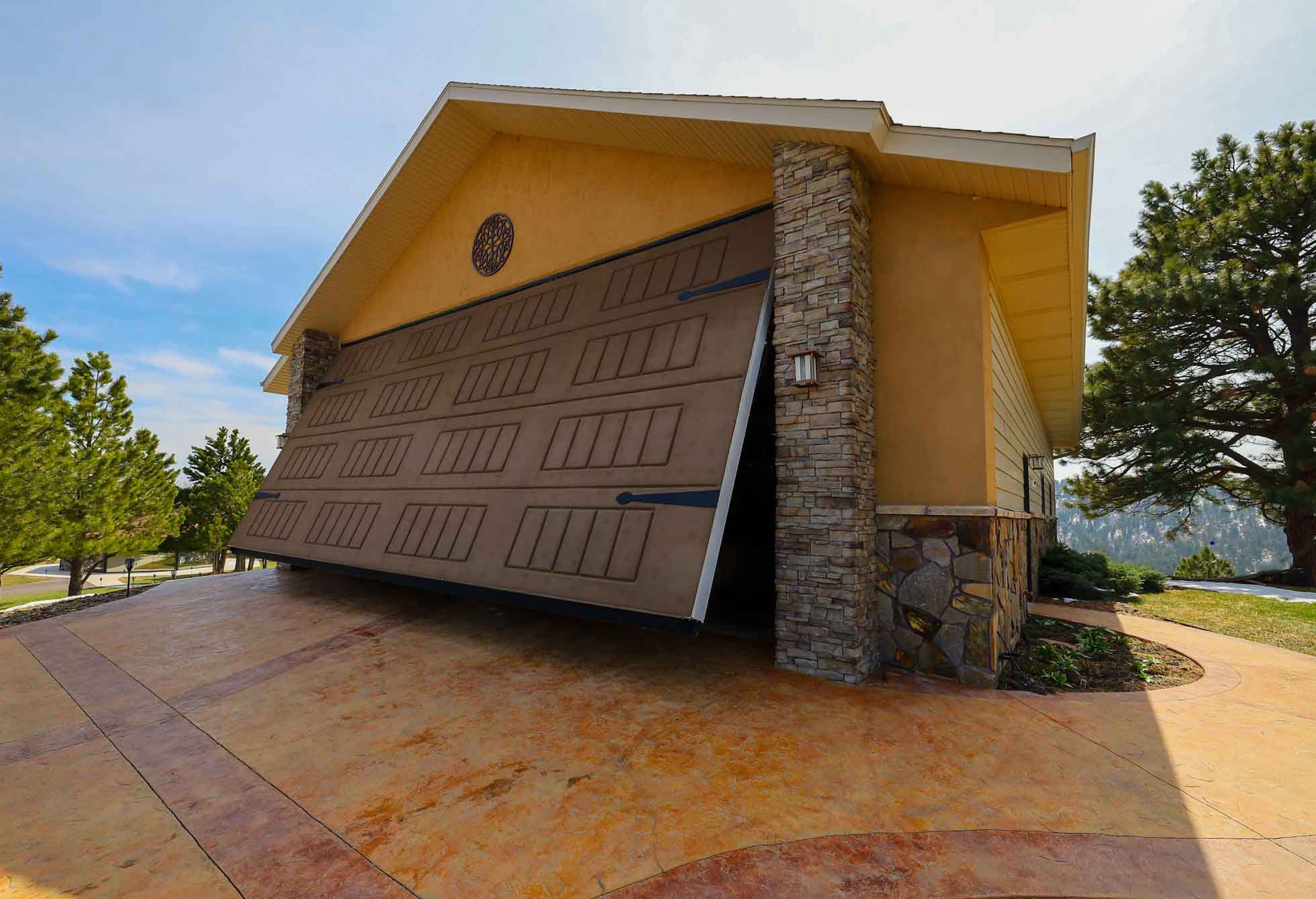 Stucco With Raised Panels