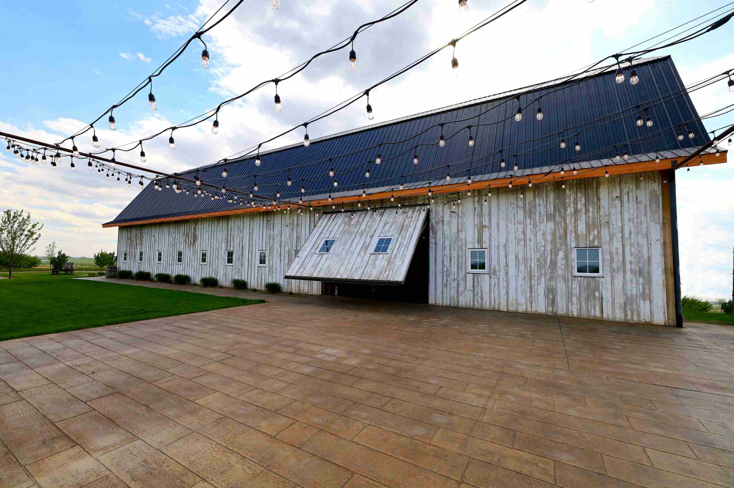 Barn Conversion With PowerLift Wall