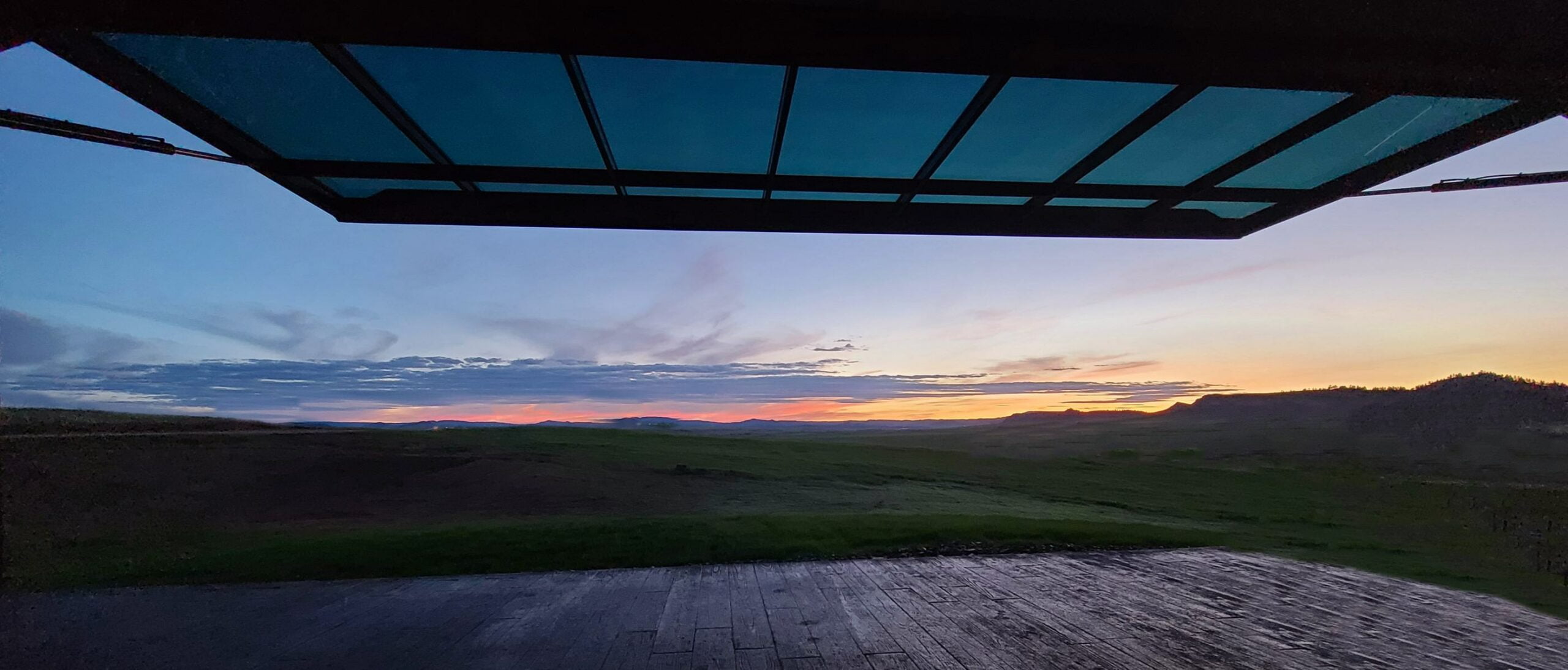 Mountain Range Views, Great Room Glass Wall